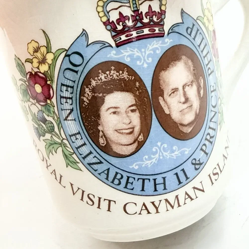 Vintage 1983 QUEEN ELIZABETH II Visit to the Cayman Islands Souvenir Mug - RARE